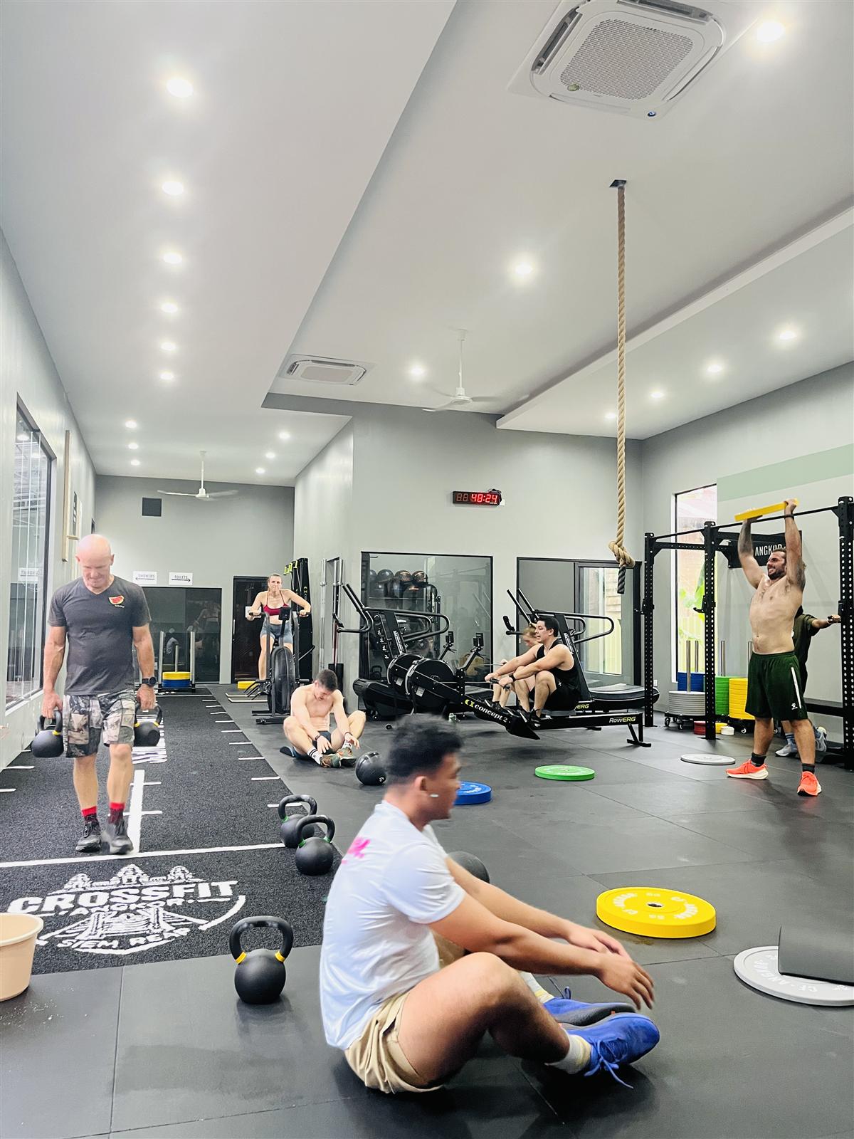 A full class training together at CrossFit Angkor, Siem Reap
